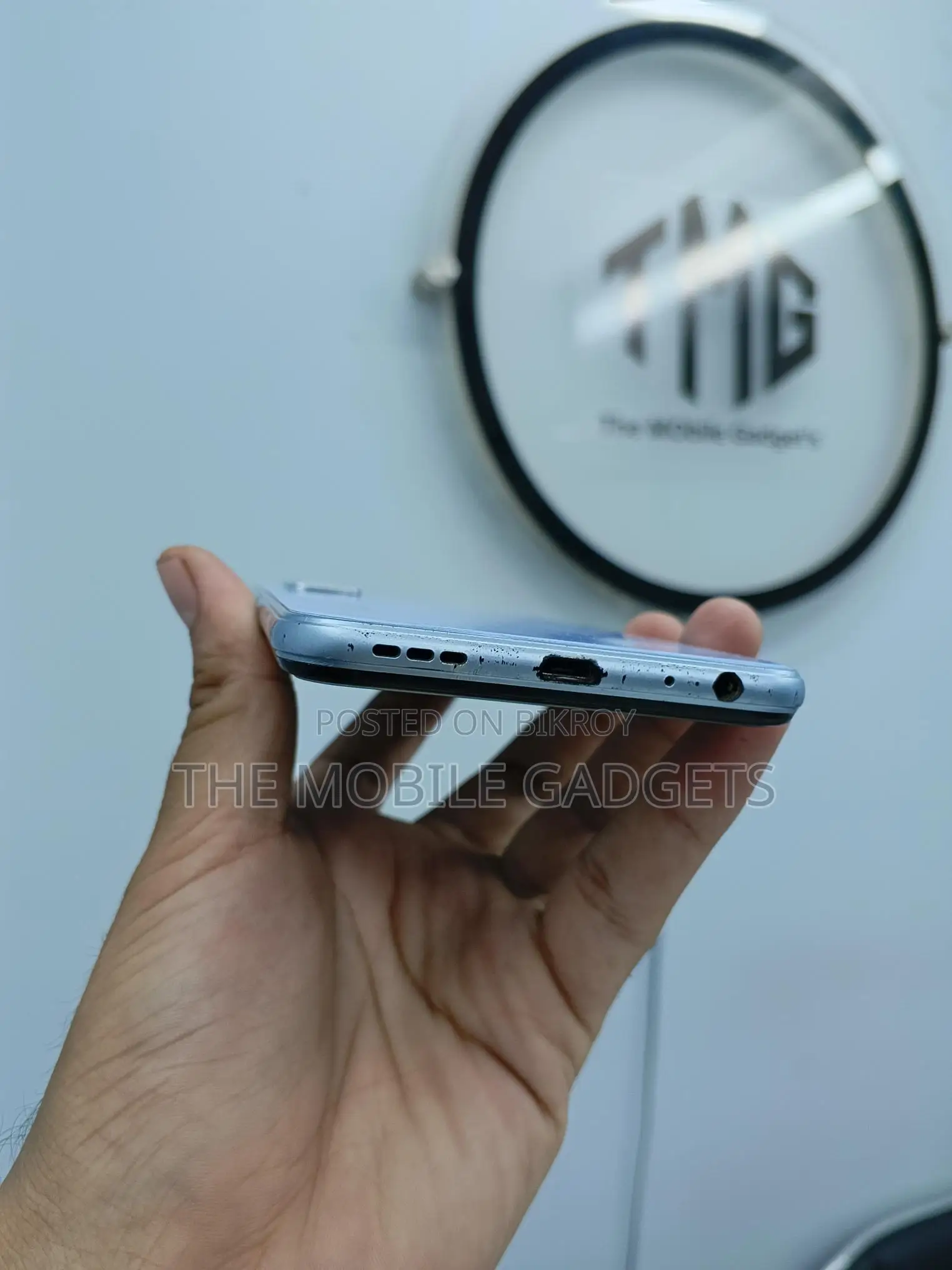Vivo Y12s 3/32GB (Used)