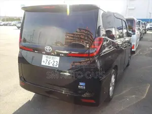 Toyota Noah Hybrid Z Black Color 2022