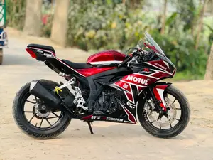 Suzuki GSX 2021