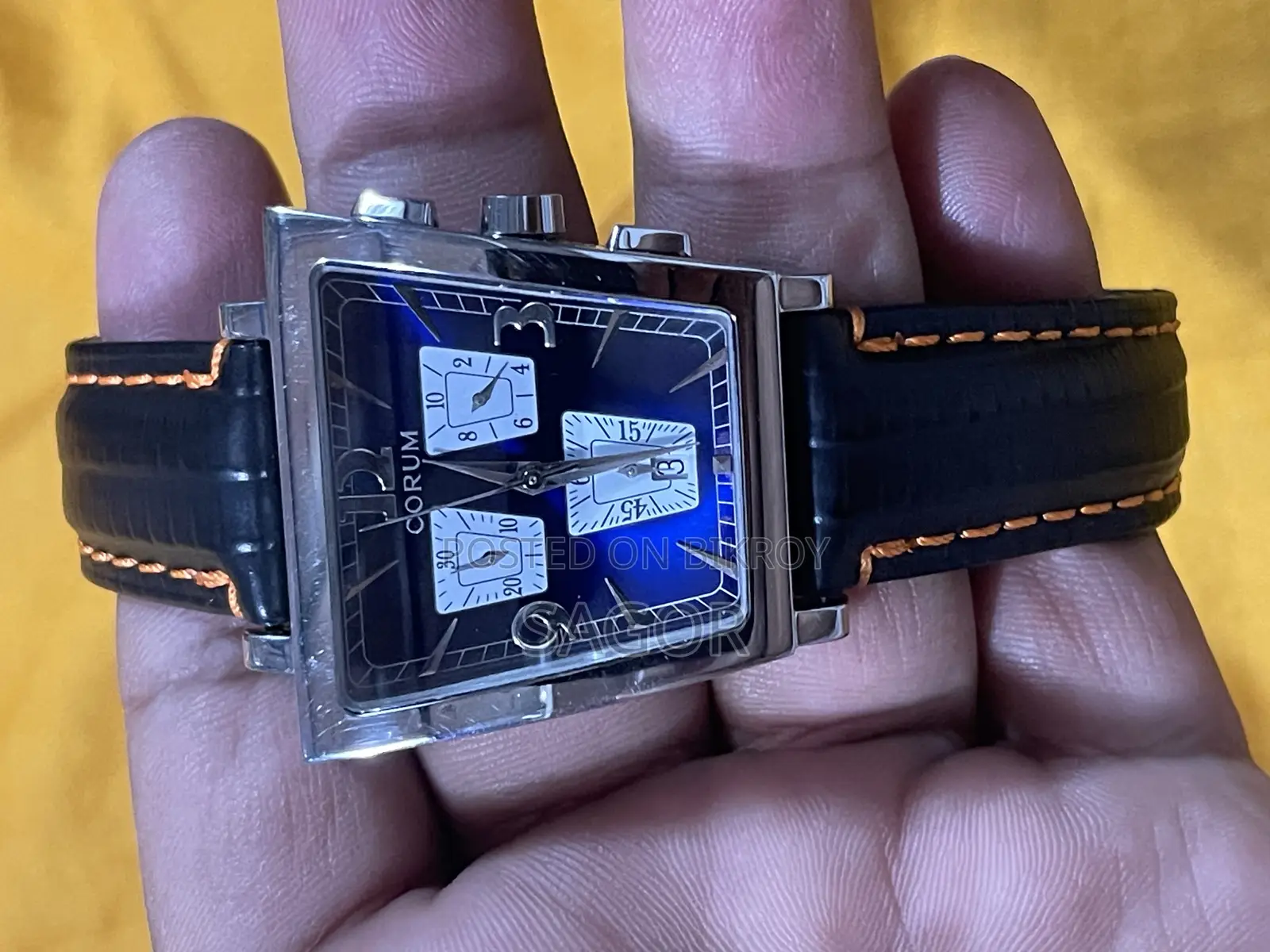 CORUM সুইস ঘড়ি
