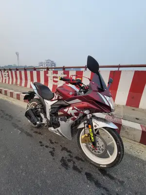 Suzuki Gixxer SF . 2022