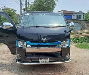 রেন্টে এ কার