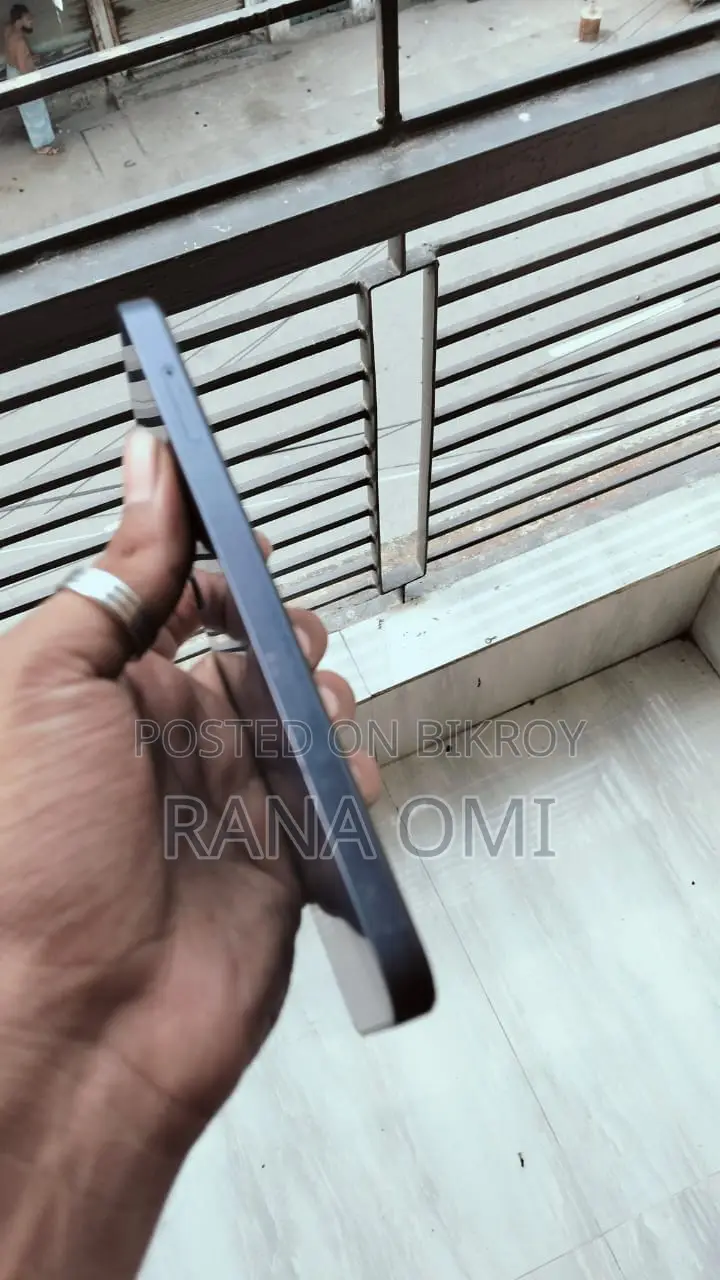 Samsung Galaxy A25 . (Used)