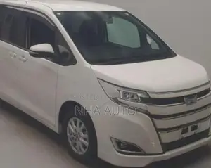 Toyota Noah X HYBRID 2021