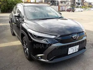 Toyota Corolla Cross Z LEATHER PANAROOF 2024