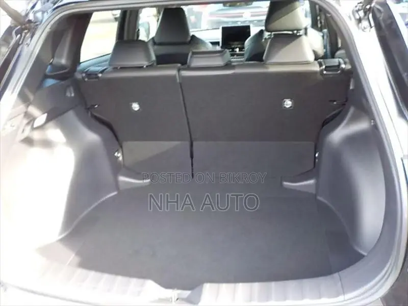 Toyota Corolla Cross Z LEATHER PANAROOF 2024