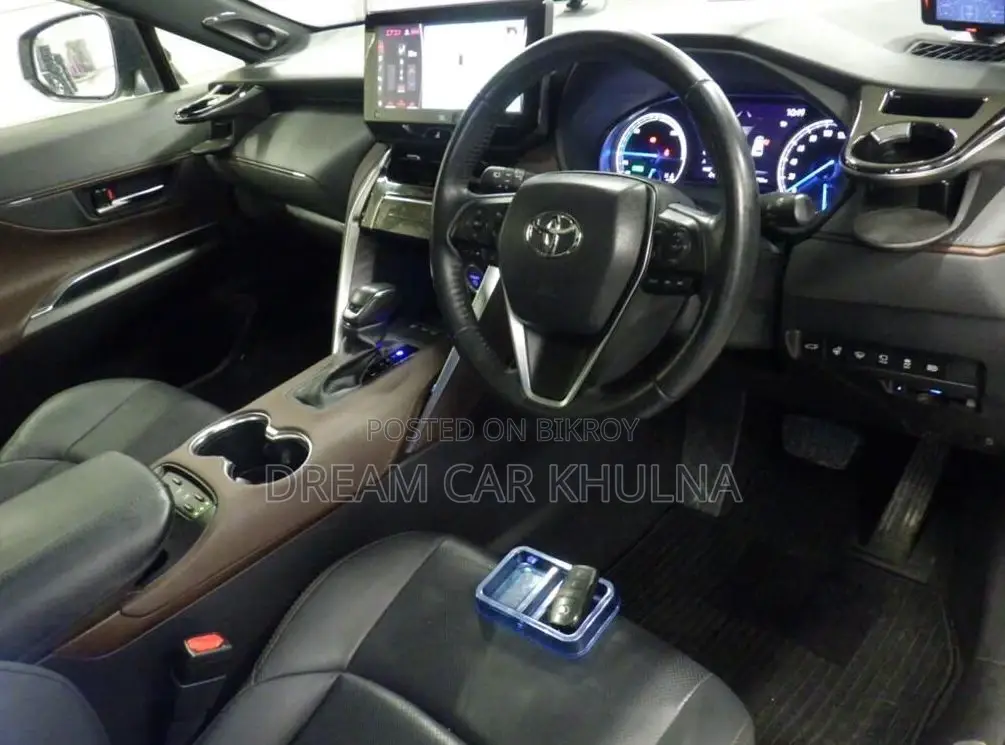 Toyota Harrier Z Leather Hybrid 2023