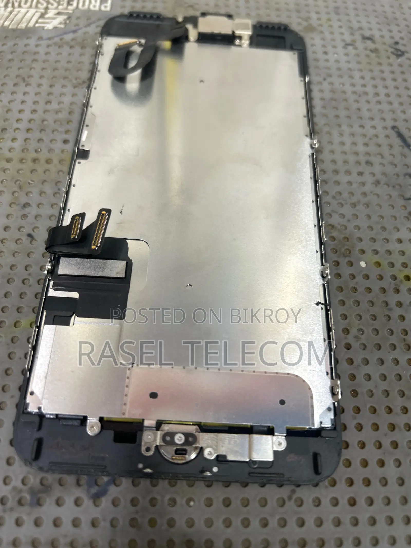 iPhone 7+ with Original LCD 100% Fresh
