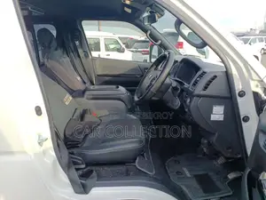 Toyota Hiace Super GL 2021
