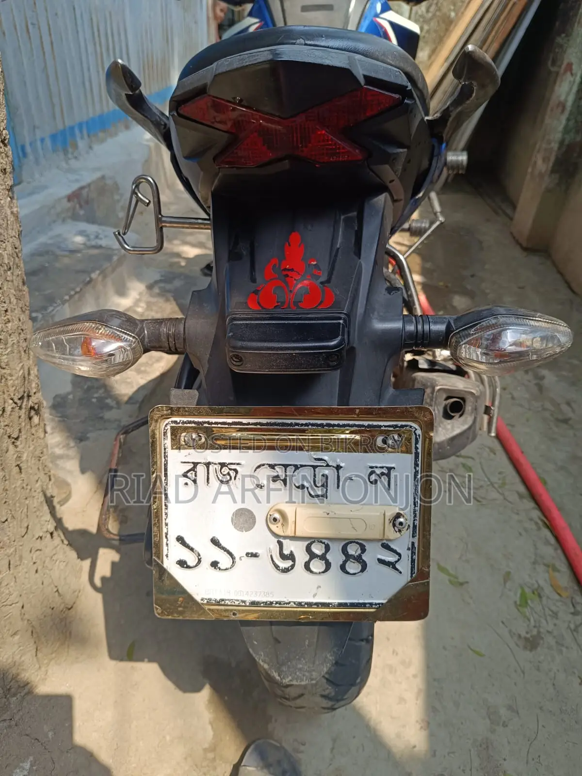 Honda Hornet . 2018