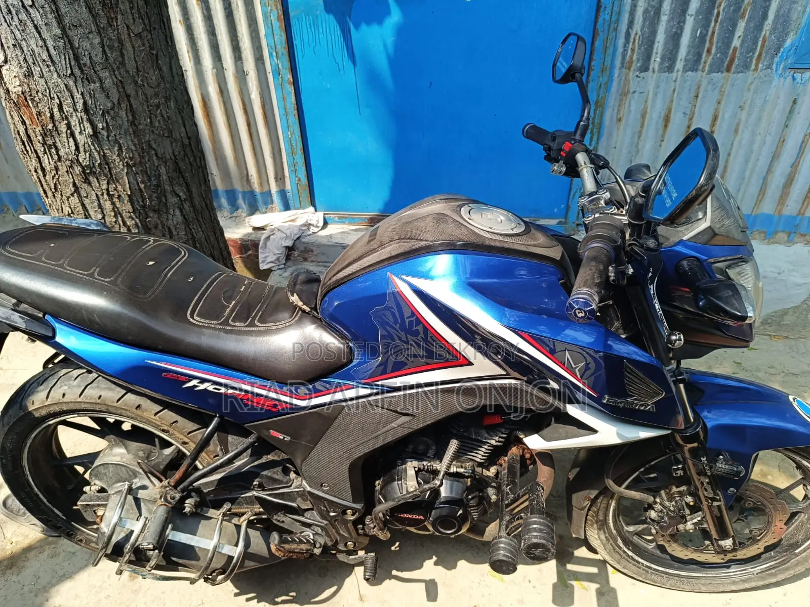 Honda Hornet . 2018