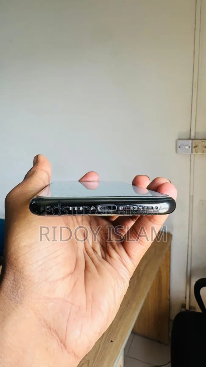 Apple iPhone 11 Pro (ব্যবহৃত)