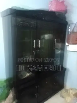 Wall Showcase
