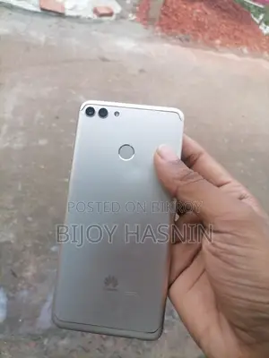 Huawei Y5 . (Used)