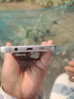 Samsung Galaxy Note 5 . (Used)