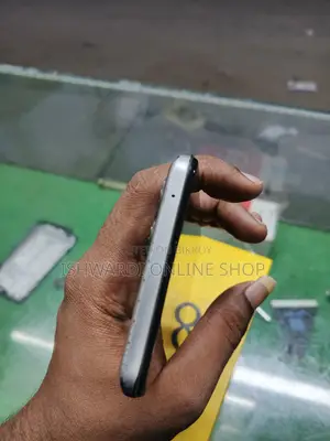 Realme 8 Full box (Used)