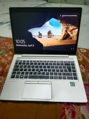 hp Elitebook 840 i5 g5 Ram 8 gb ssd 256 7 gen