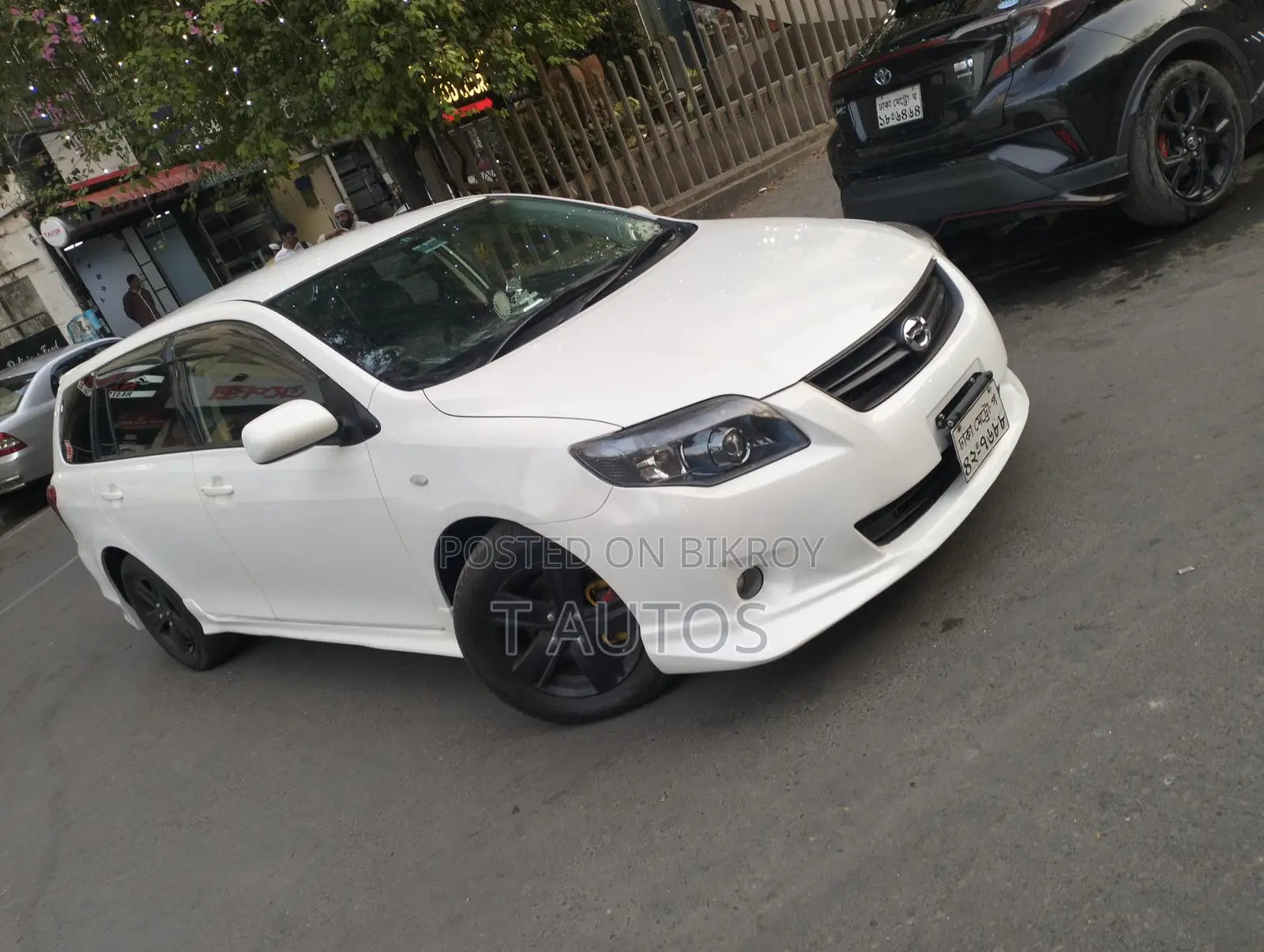 Toyota Corolla Fielder 2011 Pearl