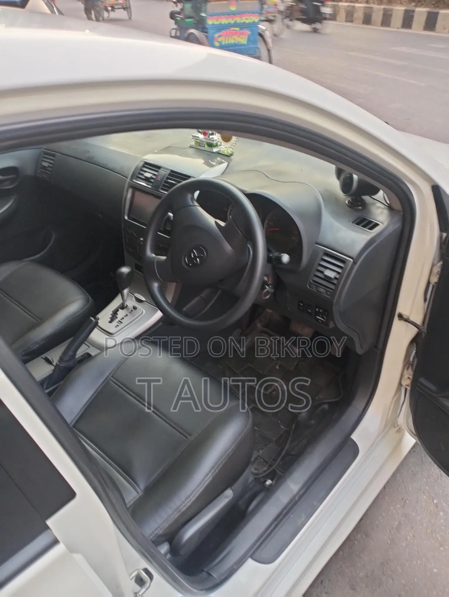 Toyota Corolla Fielder 2011 Pearl