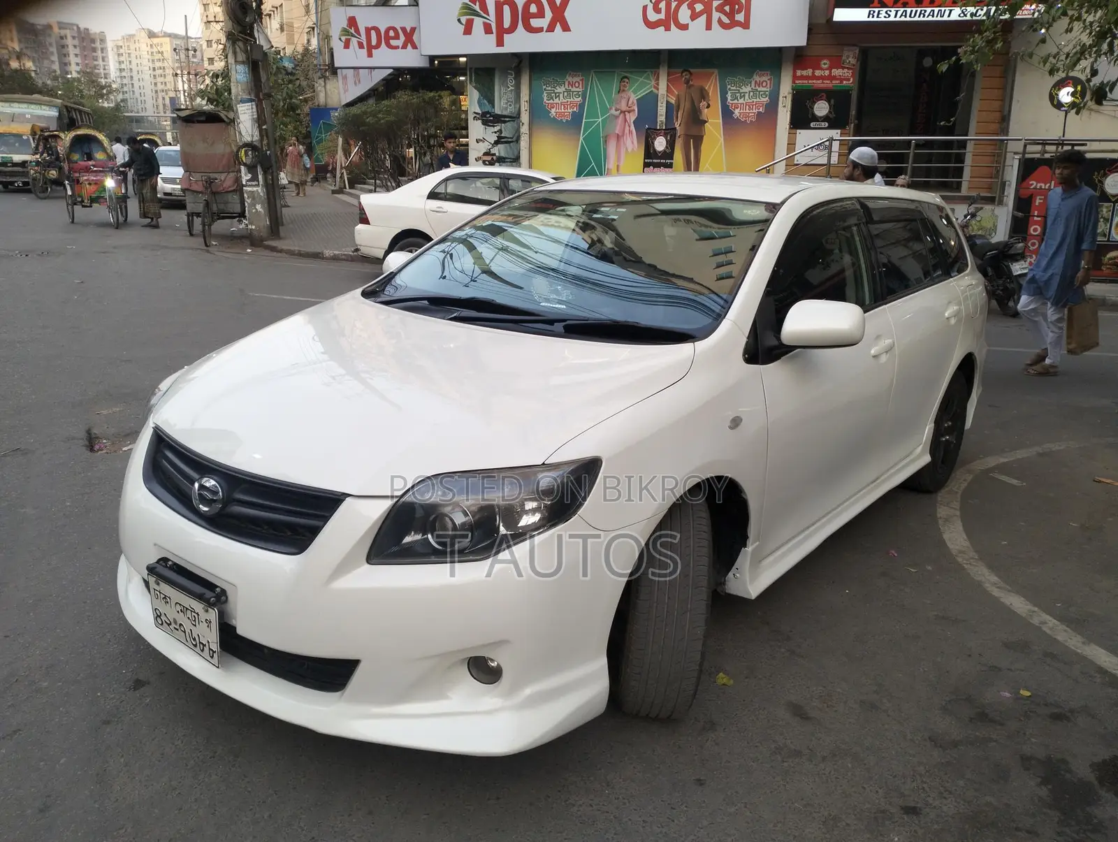 Toyota Corolla Fielder 2011 Pearl