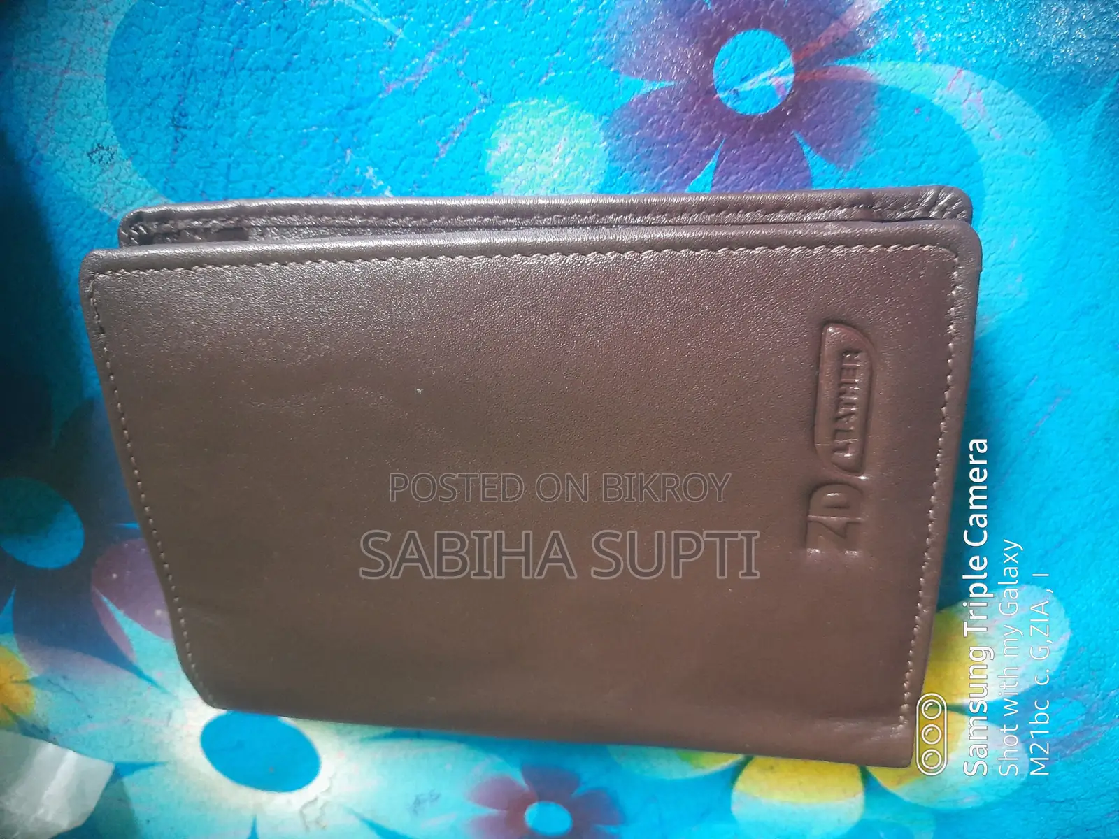Zd Leather Company's Money Bag