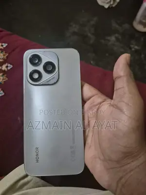 Honor 400 authentic (Used)