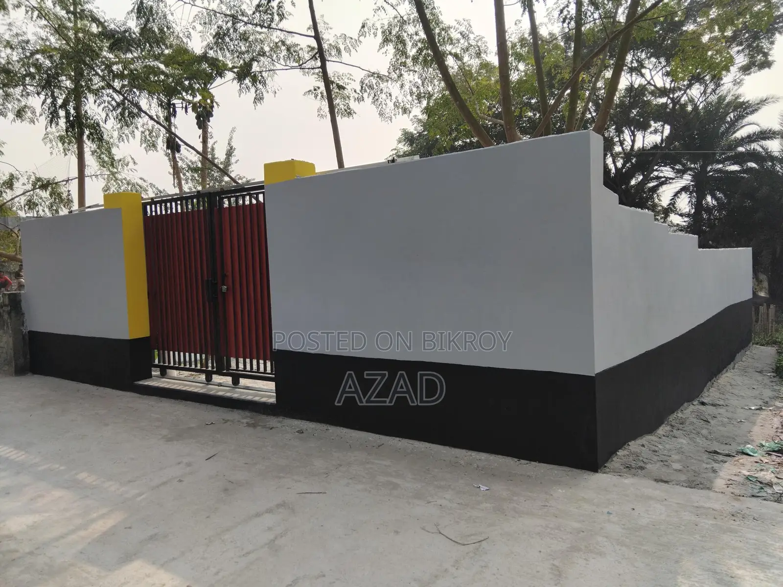 জরুরী প্রয়োজনে জমি বিক্রয়।
