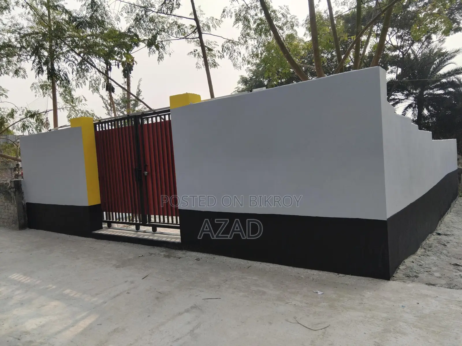 জরুরী প্রয়োজনে জমি বিক্রয়।