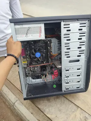 Asrock 81 Madarbod 6gb RAM 500gb Hhd