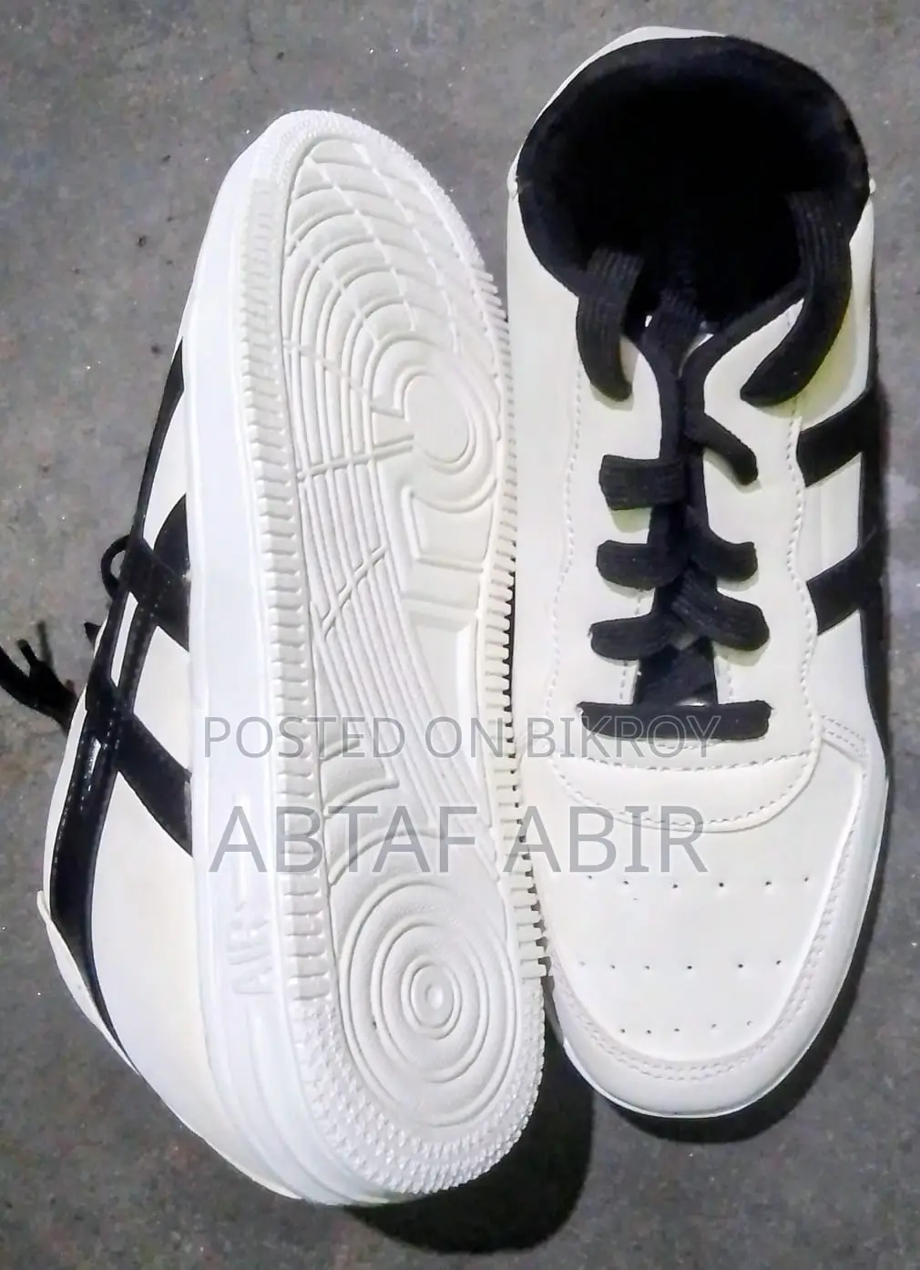 Classic & premium sneakers