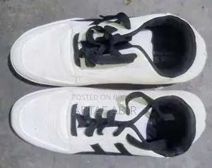 Classic & premium sneakers
