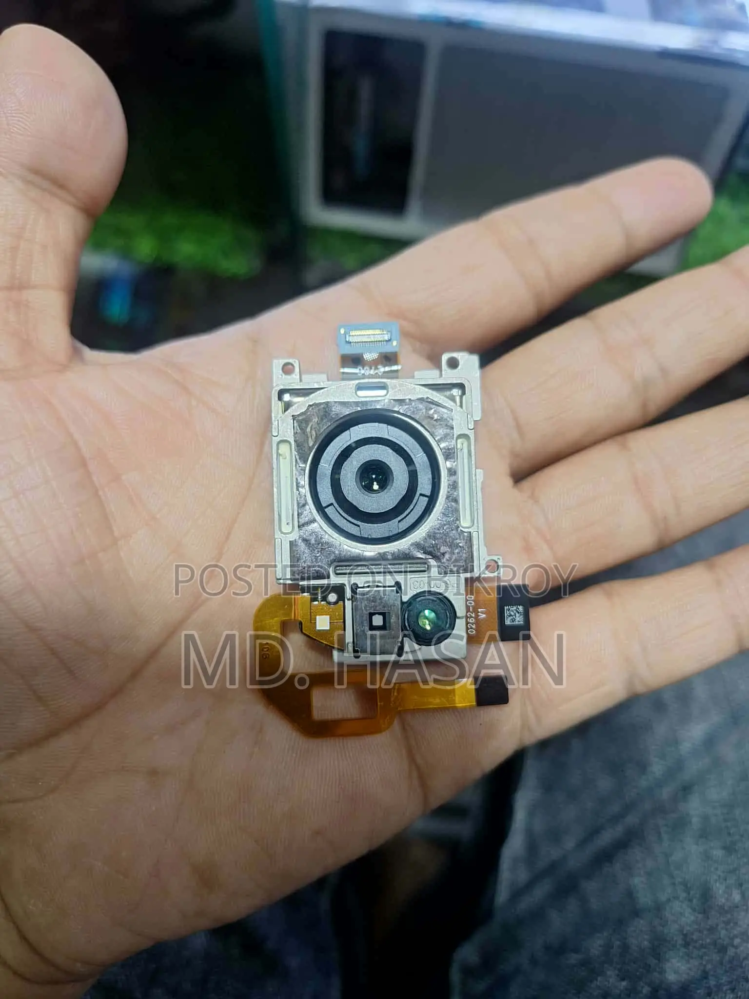 SHARP Aquos R6 (ব্যবহৃত)