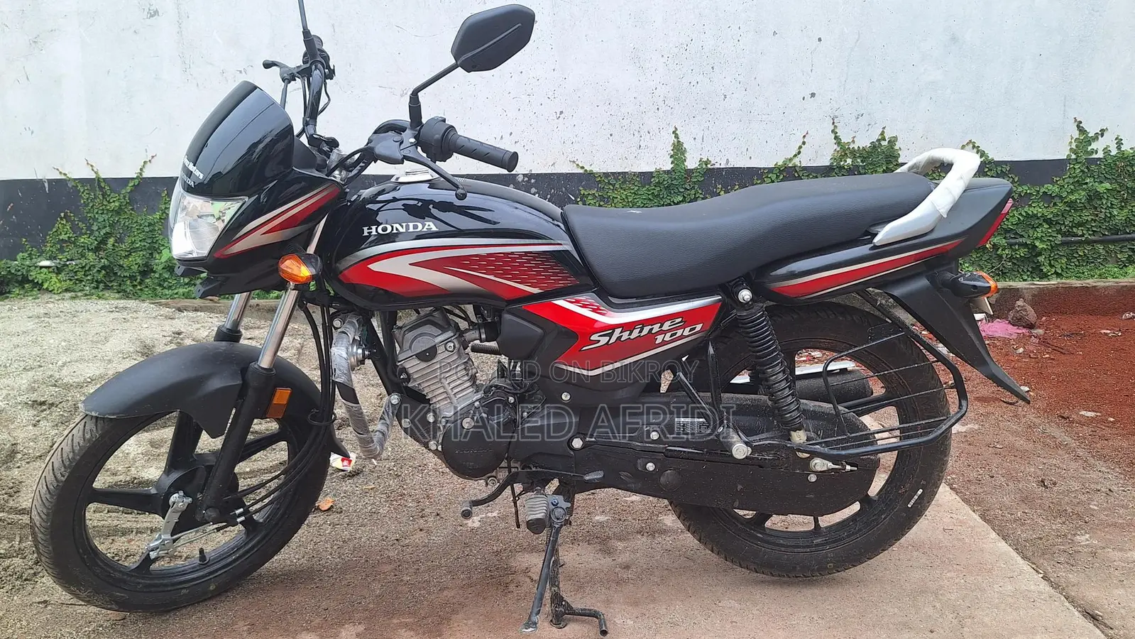Honda Shine . 2025