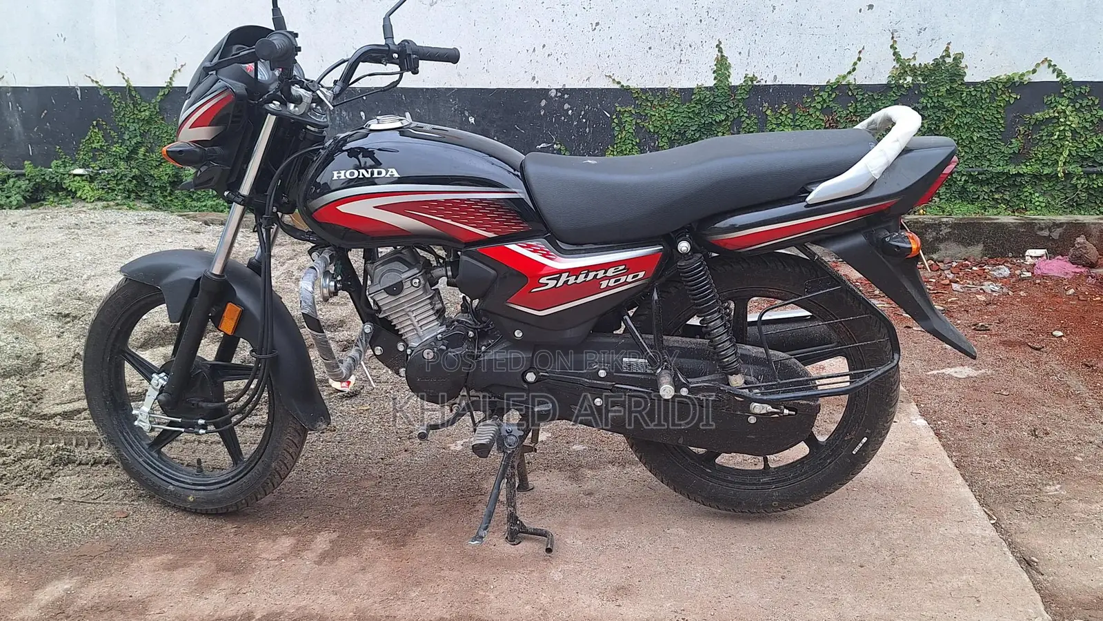 Honda Shine . 2025