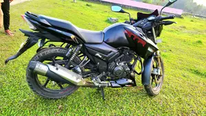 TVS Apache RTR . 2019