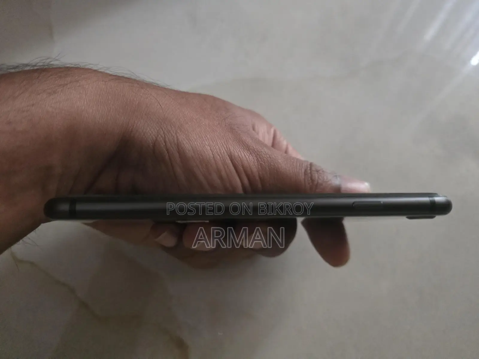 Apple iPhone 8 64 GB Gray