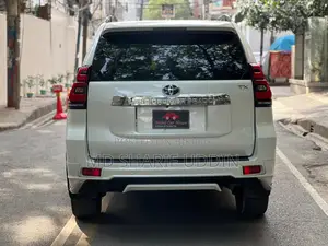 টয়োটা ল্যান্ড ক্রুজার প্রাডো টিএক্স ২০২১
