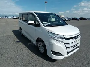 Toyota Noah X 2021