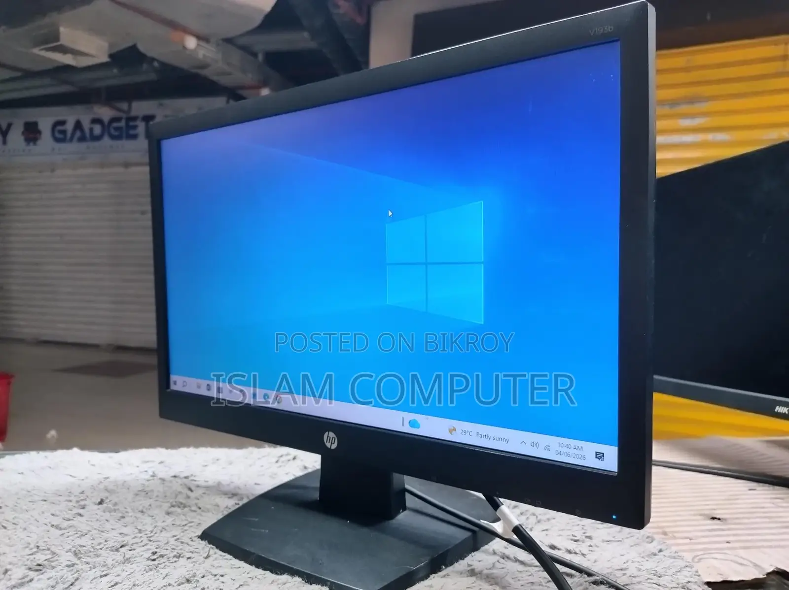 HP 19" Full Fresh Monitor