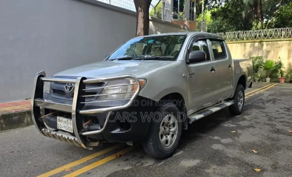 Toyota Hilux Double Cabin Pickup 2007