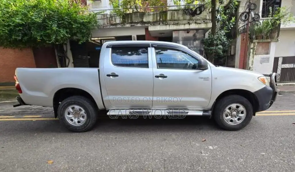 Toyota Hilux Double Cabin Pickup 2007