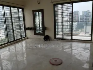 Excellent Semi-Furnished 4 Bed Flat for Rent in Baridhara Diplomatic Zone
