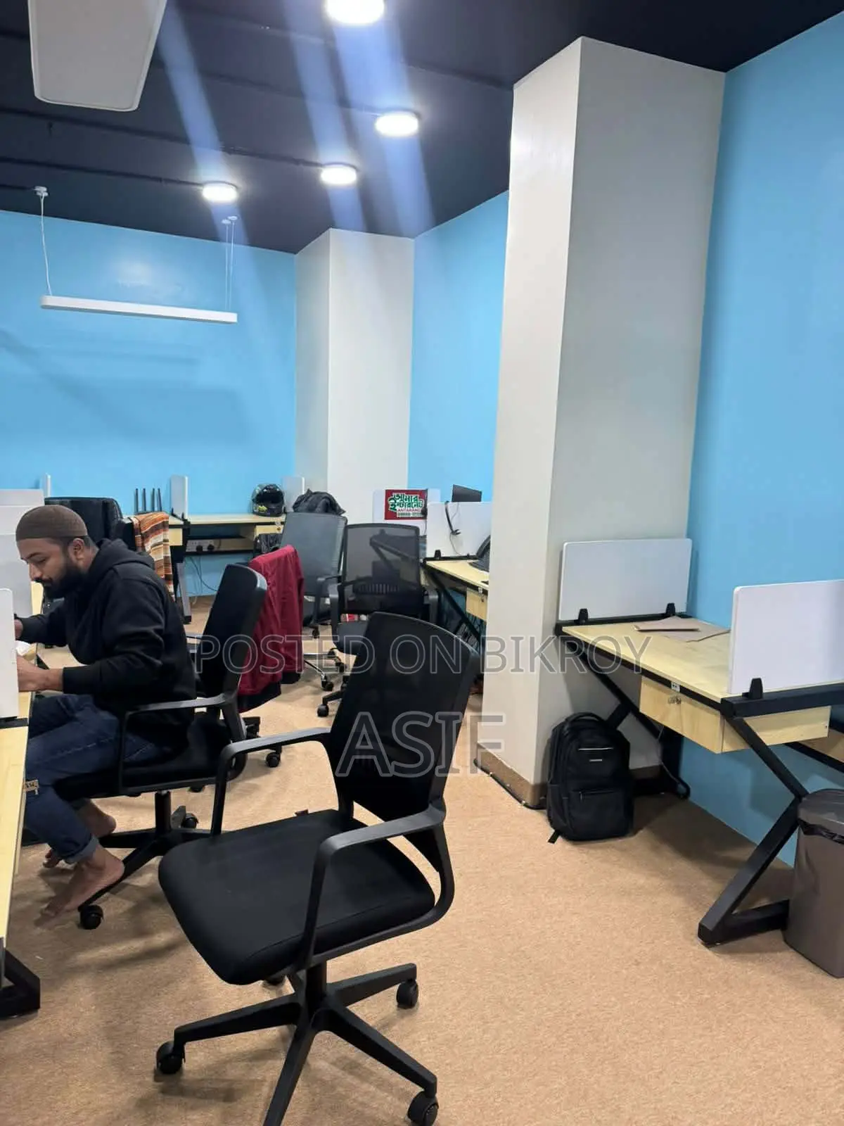 ২৭০০ বর্গফুটের কমার্শিয়াল অফিস স্পেস ভাড়ার জন্য