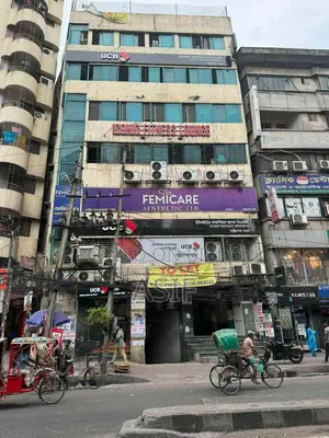 ২৭০০ বর্গফুটের কমার্শিয়াল অফিস স্পেস ভাড়ার জন্য