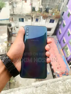 Samsung Galaxy A50 (Used)
