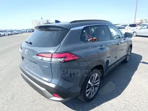 Toyota Corolla Cross Z Massive Grey 2025