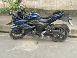 সুজুকি জিক্সার এসএফ ২৫০ ২০২৪ নীল