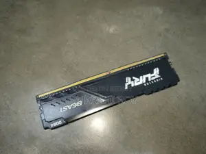 8 GB RAM DDR4 3200 MHz