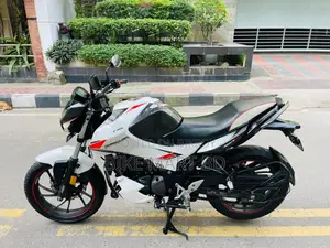 Hero Thriller 160R Refresh 2023 White