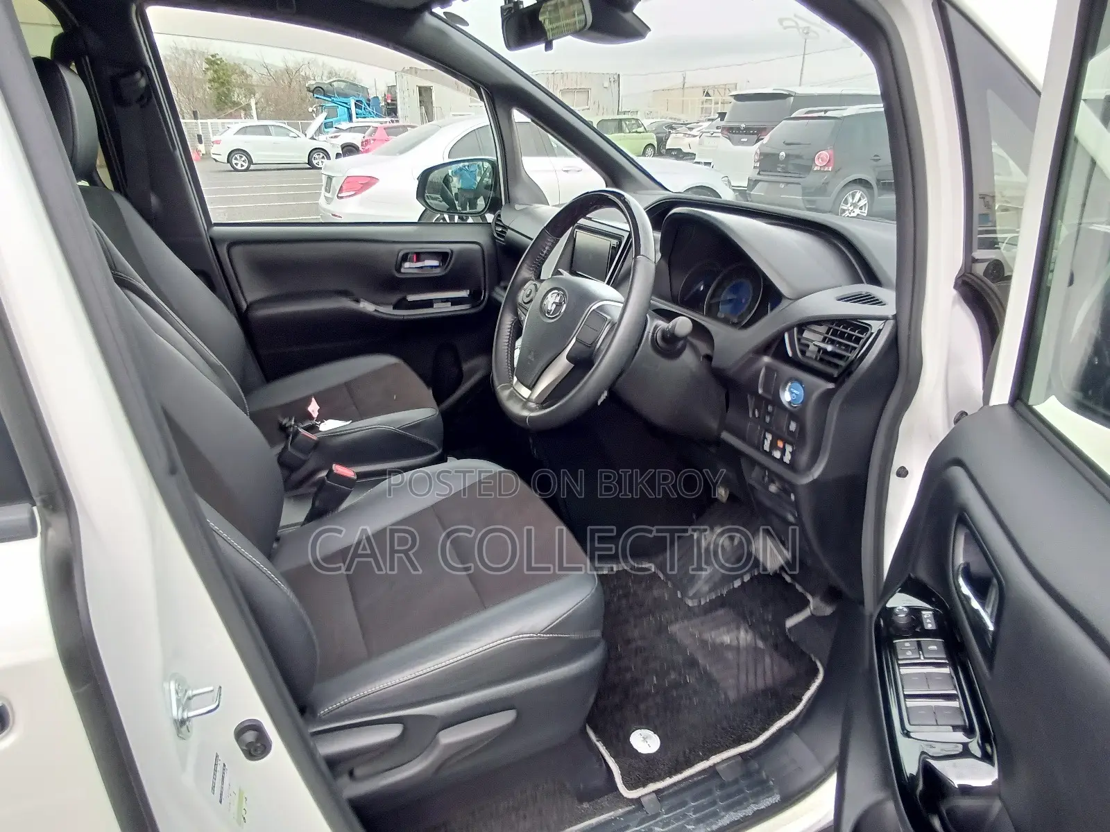 Toyota Noah SI WXB 2021